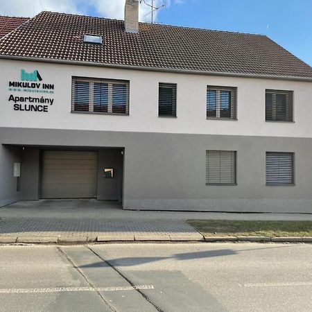 Mikulov Inn - Apartments Slunce Bagian luar foto