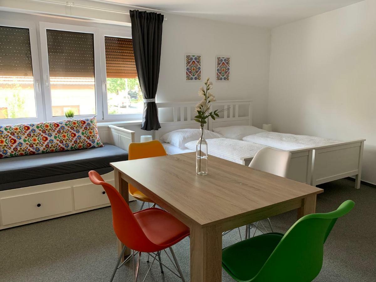Mikulov Inn - Apartments Slunce Ruang foto